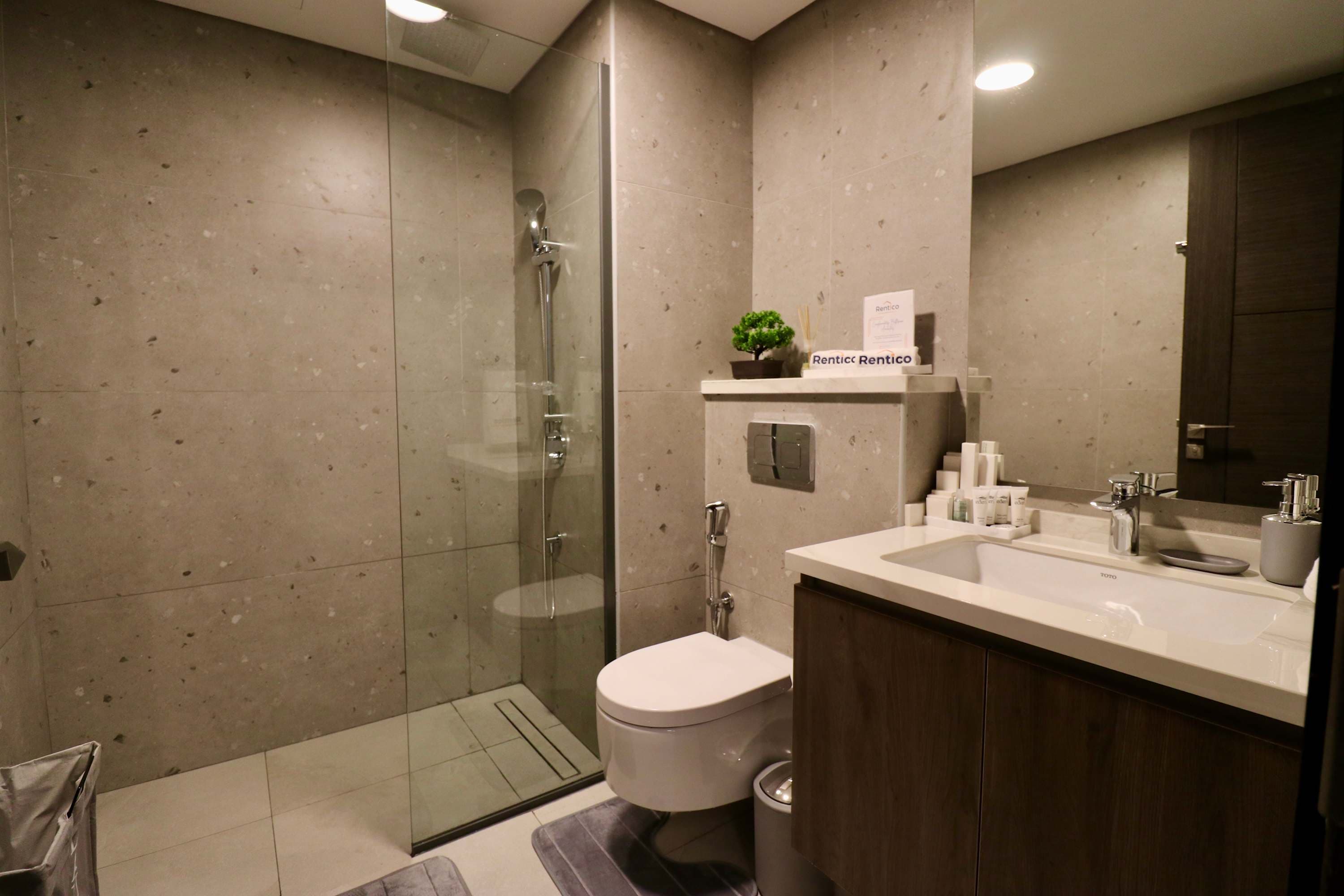 Rentico | Lux 1BR Burj Khalifa View | Business Bay — photo 15