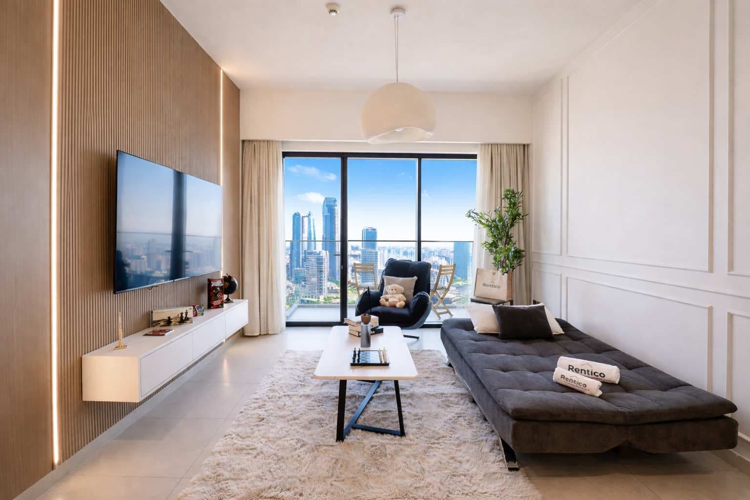 Rentico | Lux 1BR 5 Min Dubai Mall | Skyline View