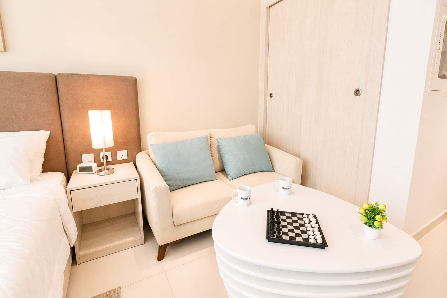 Rentico | Rooftop Infinity Pool | Palm Jumeirah — photo 19