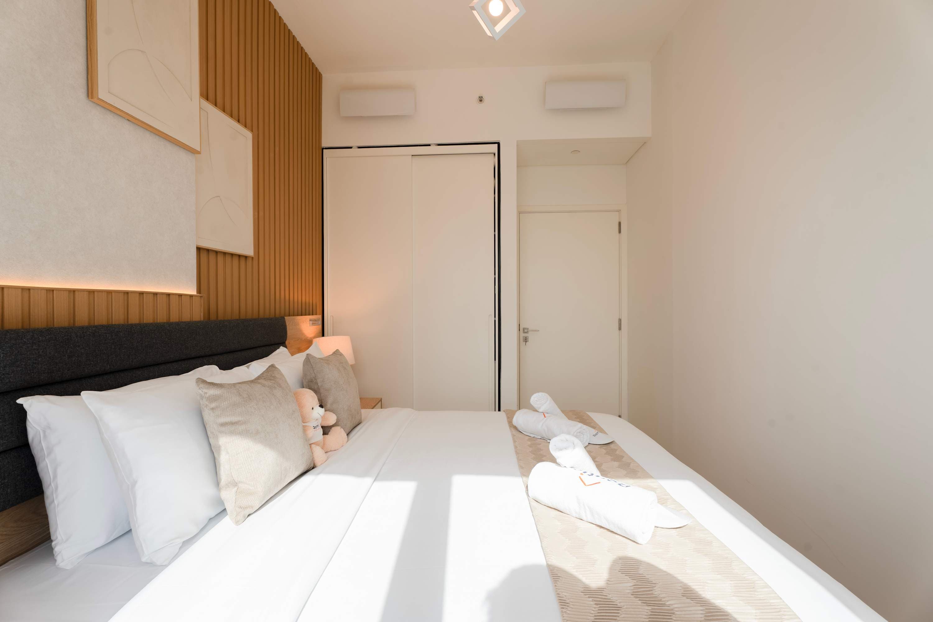 Rentico | 1BR Apartment | 5 Min Dubai Hills Mall — photo 7