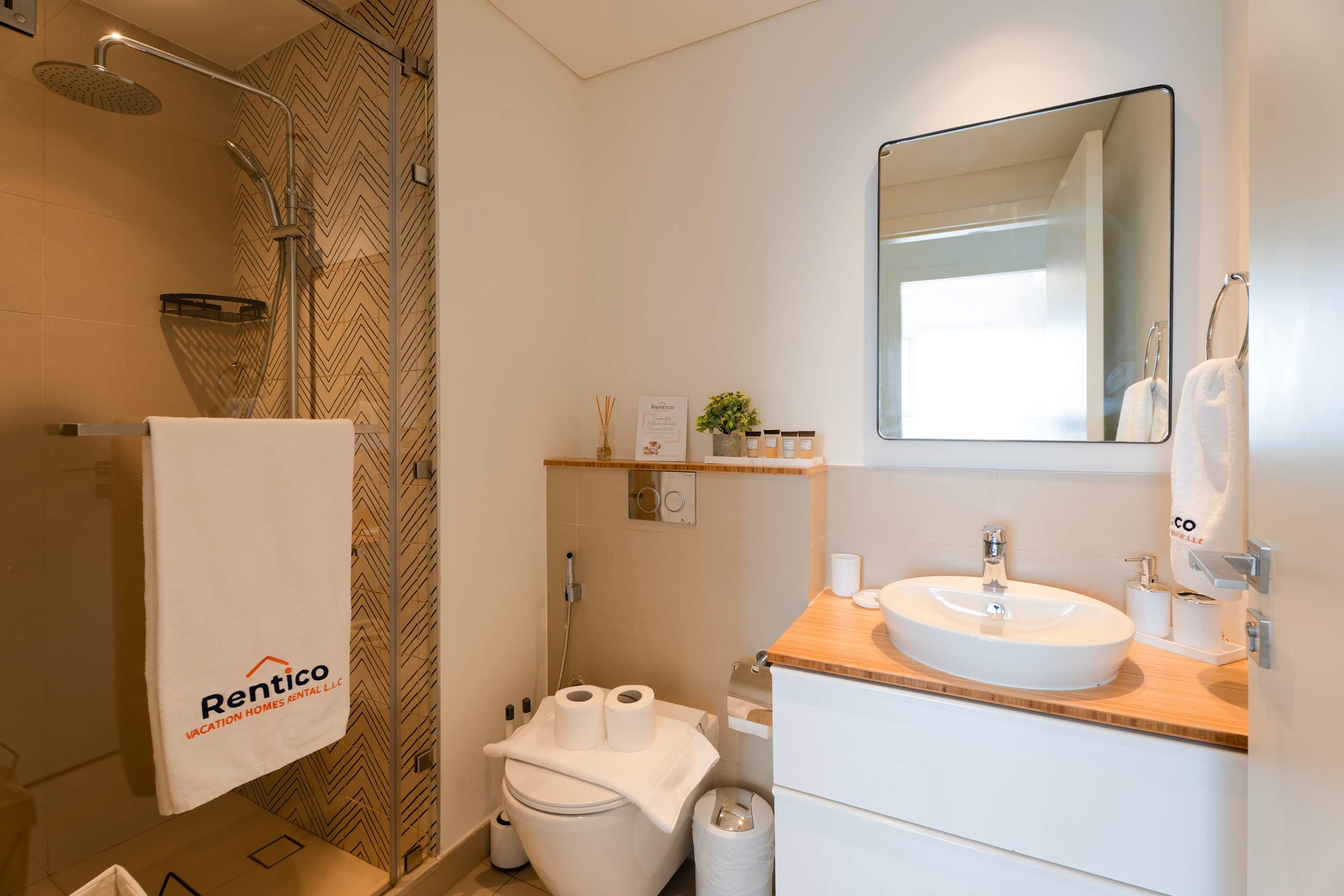 Rentico | 1BR Apartment | 5 Min Dubai Hills Mall — photo 11