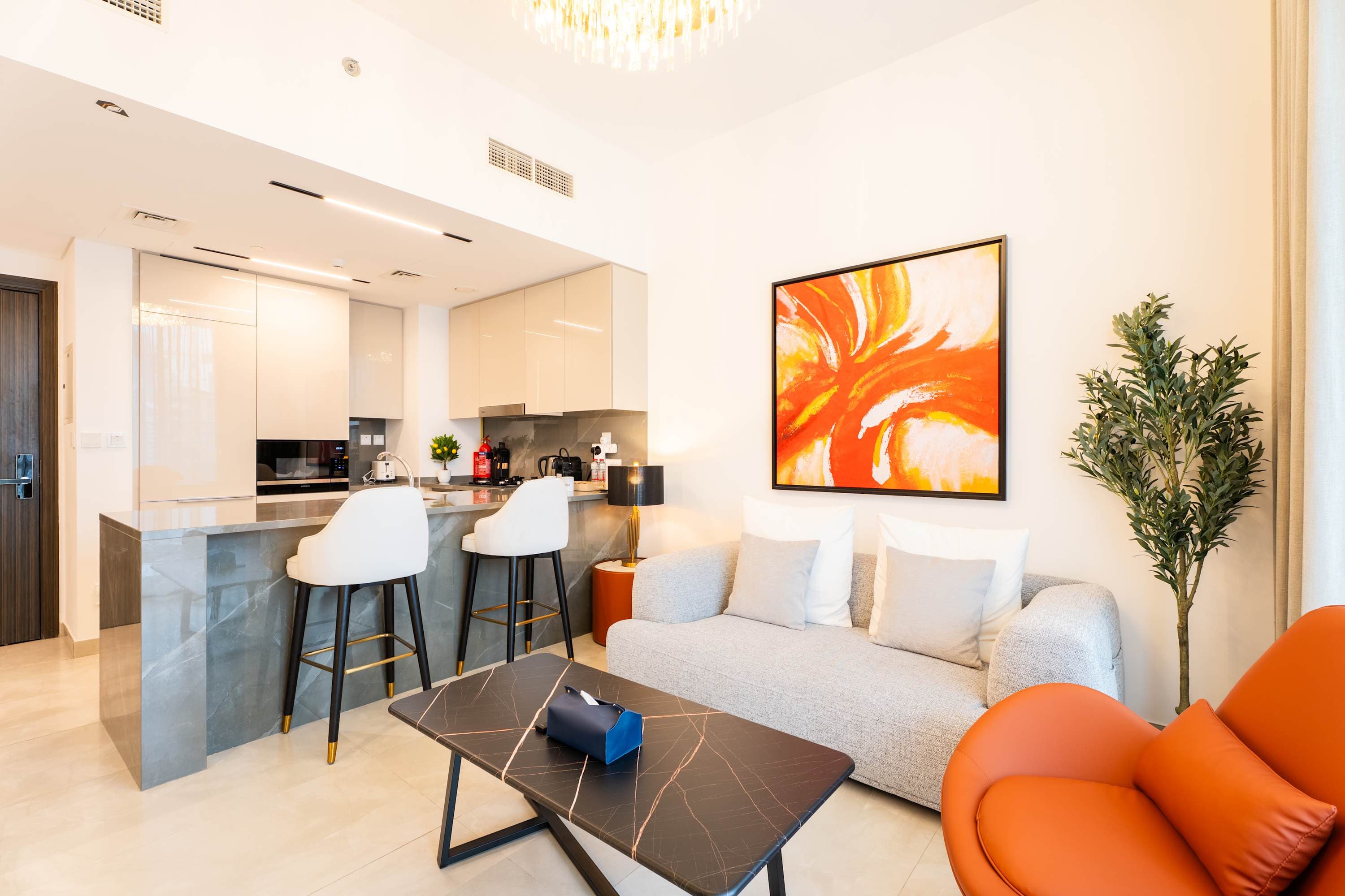 Rentico | Lux 1BR Burj Khalifa View | Business Bay — photo 10
