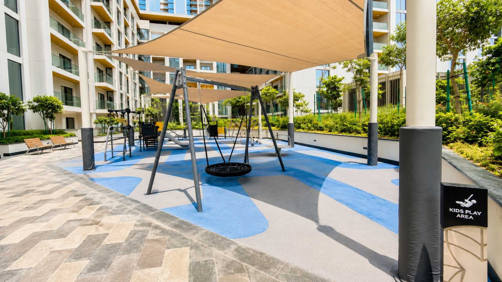 Rentico | 1BR | Pool View | Gym & Desk | Hartland — photo 30