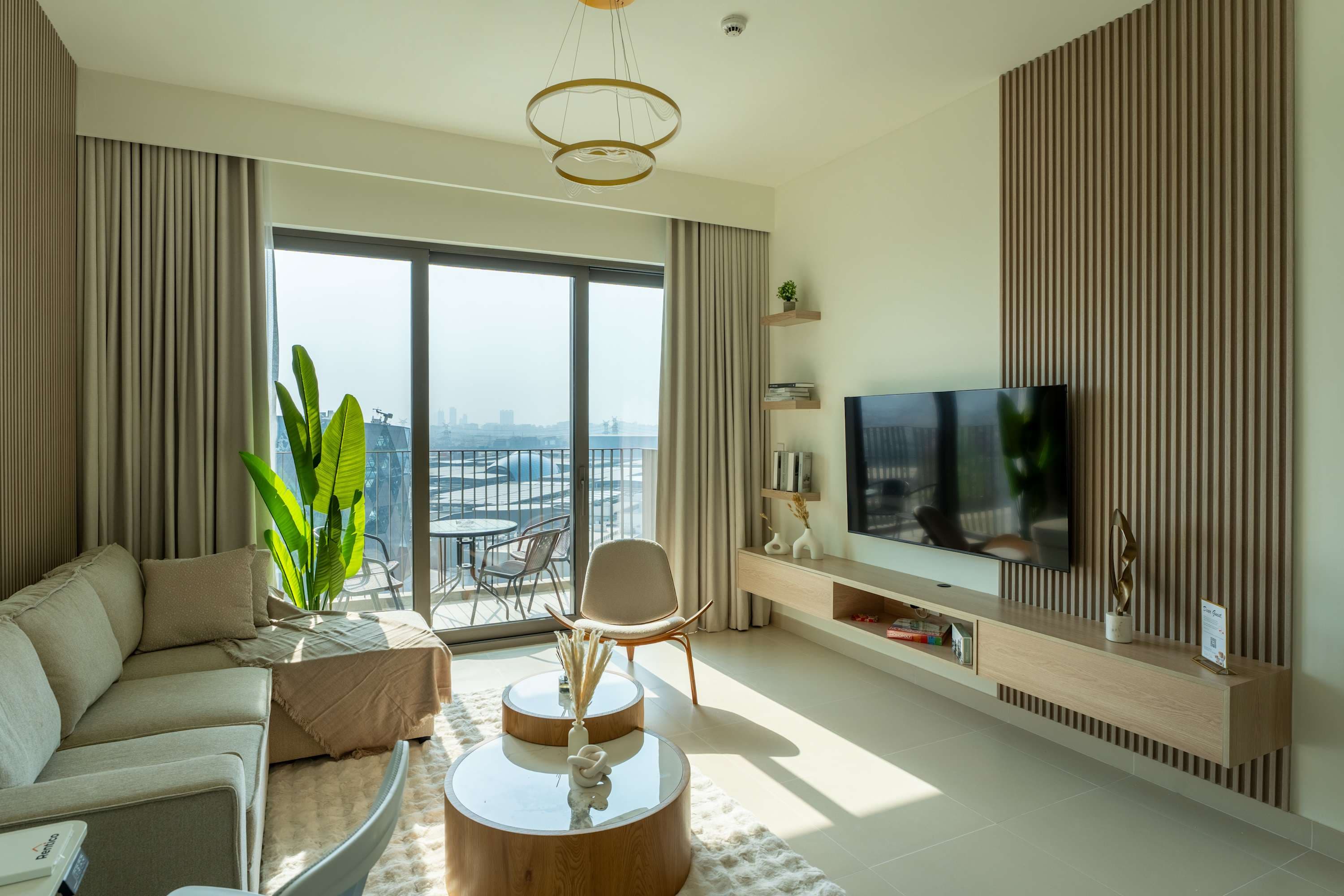 Rentico l Workspace 1BR Hills Park l Pool & Mall — photo 2
