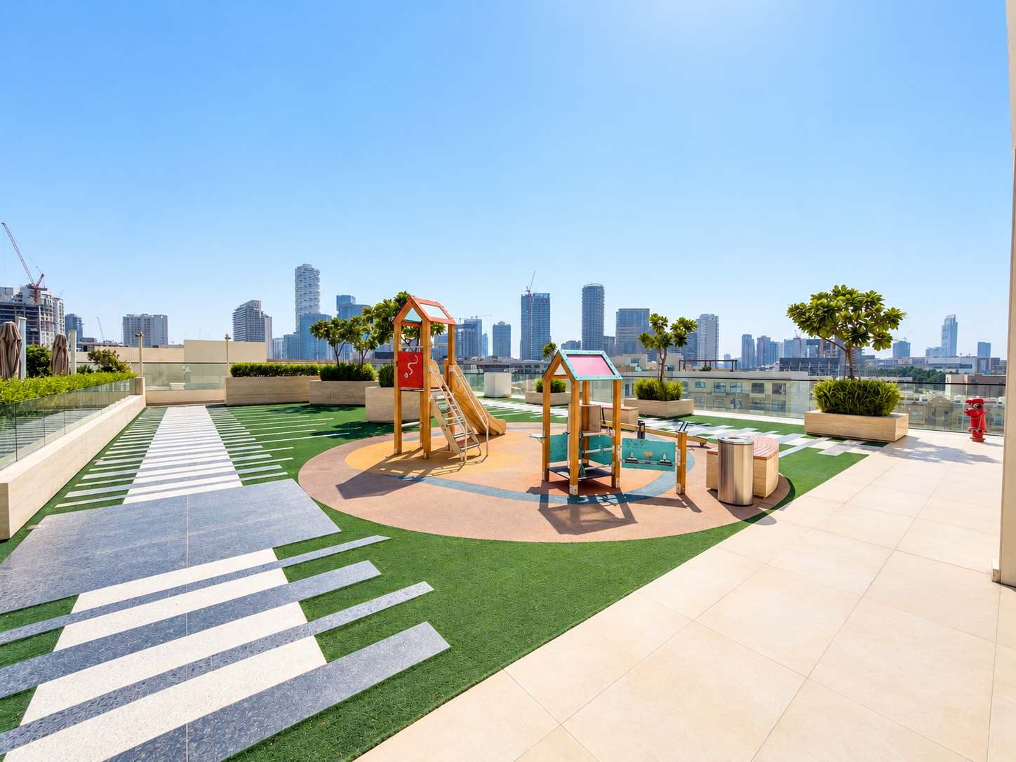 Rentico | 1BR Sleeps 4 | Skyline Balcony & Pool โ photo 18